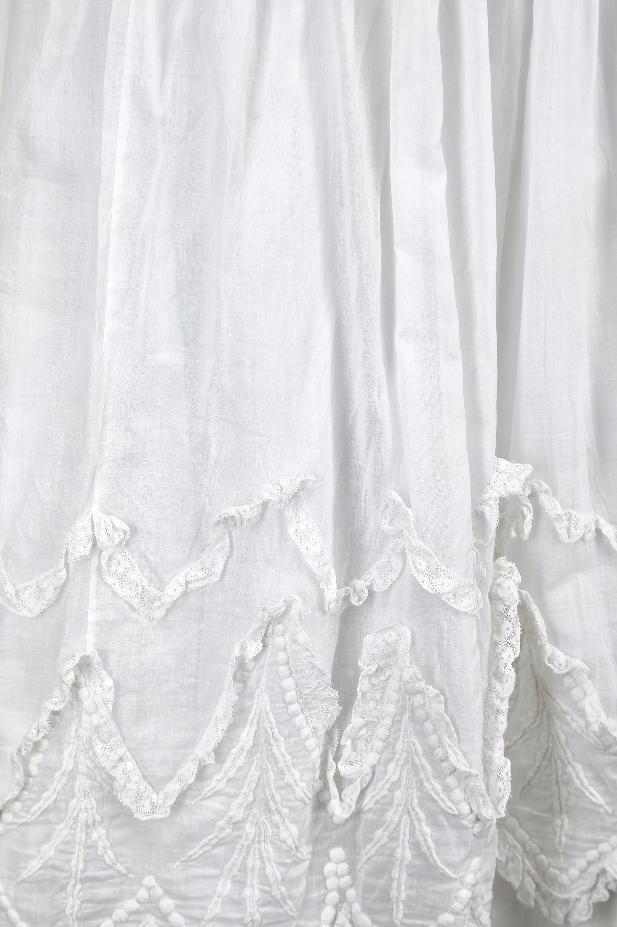 1900s Edwardian White Tiered Cotton and Lace Maxi Skirt