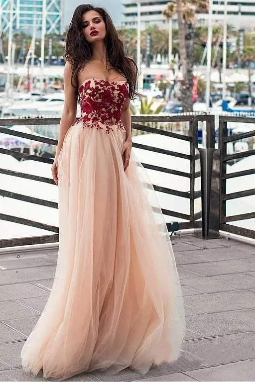 A line Pink Red Lace Appliques Prom Dresses Strapless Tulle Long Evening Dresses