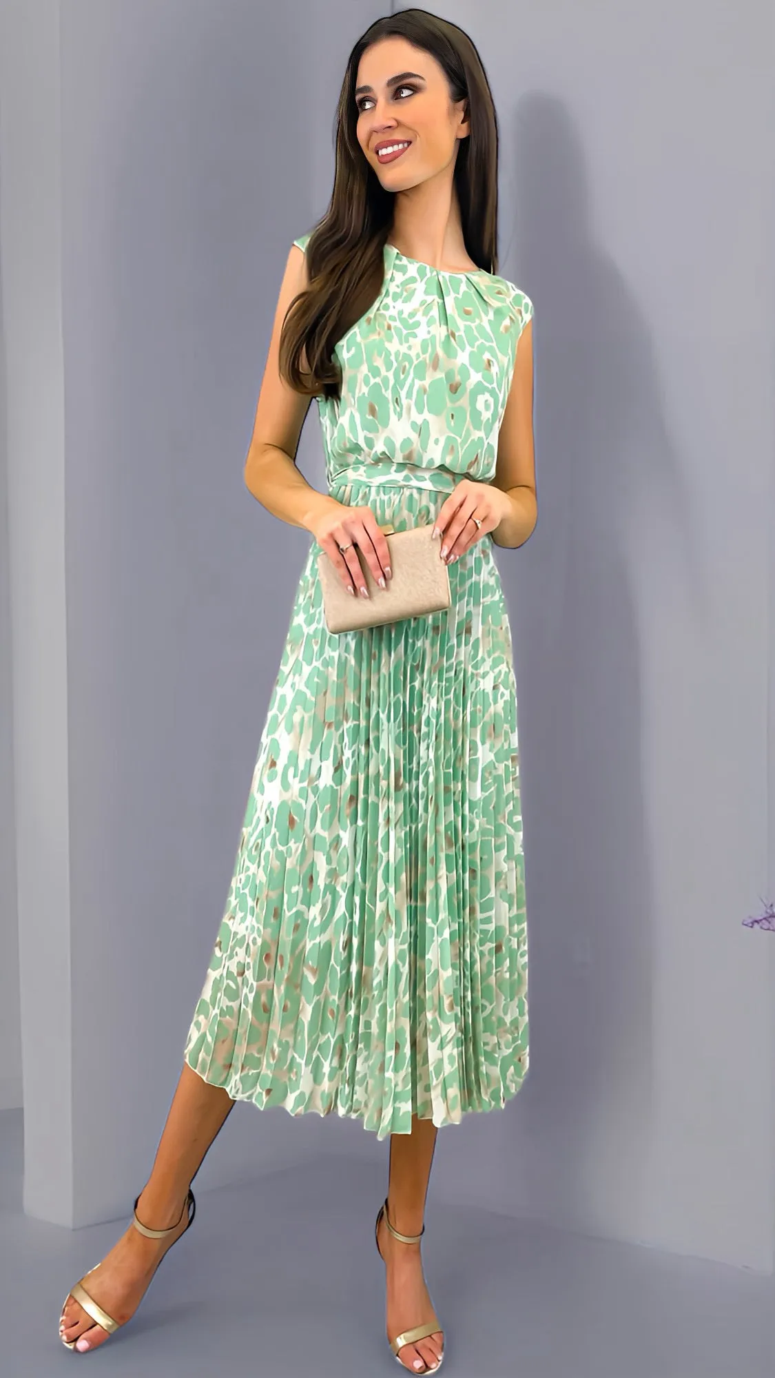 A1709 Spicy Mint Floral Print Pleat Dress