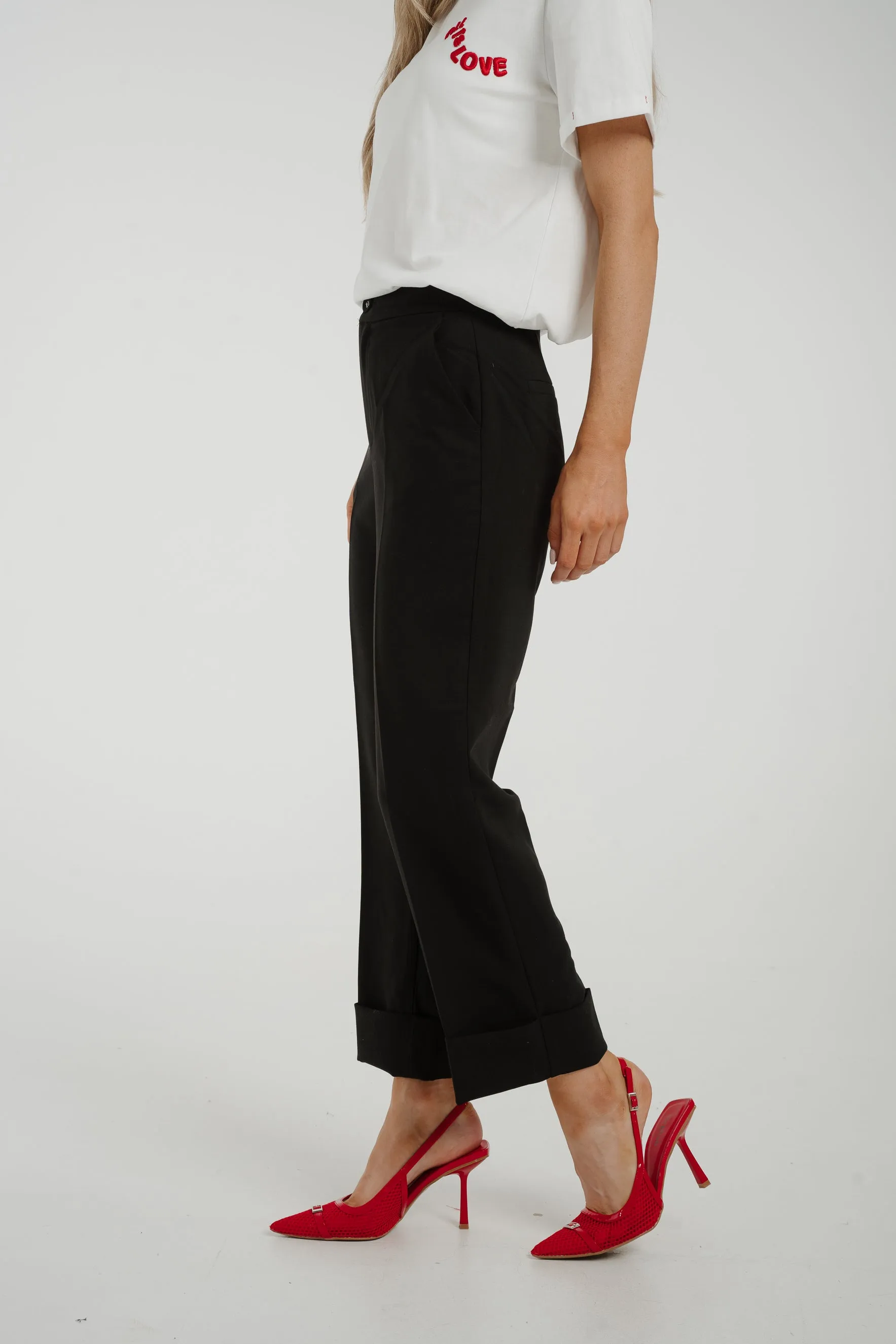 Cindy Cropped Straight Leg Trouser In Black