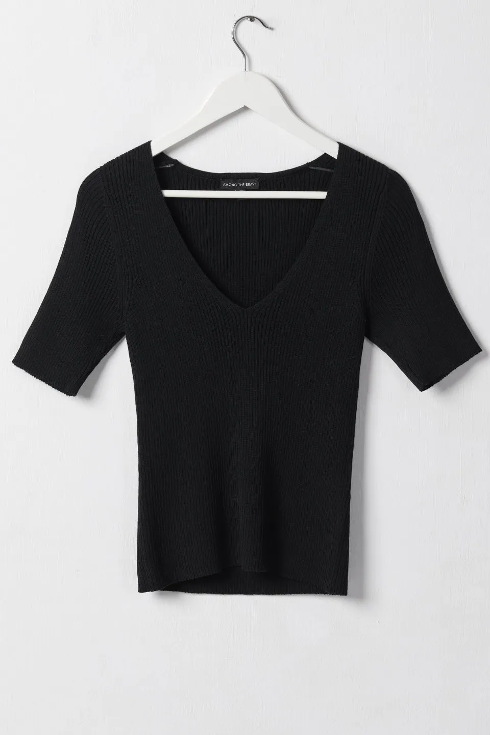 Focused Black Rib Knit Half Sleeve V Neck Top