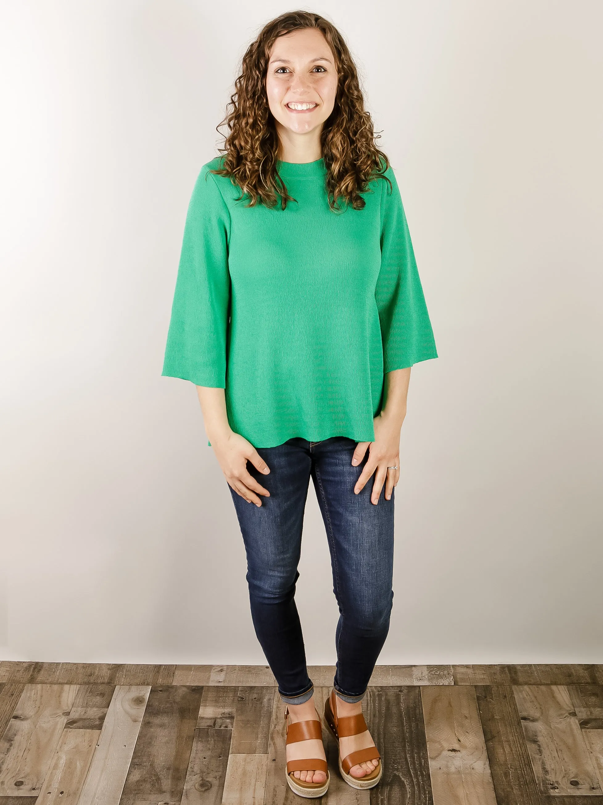 Kelly Green 3/4 Sleeve Sweater