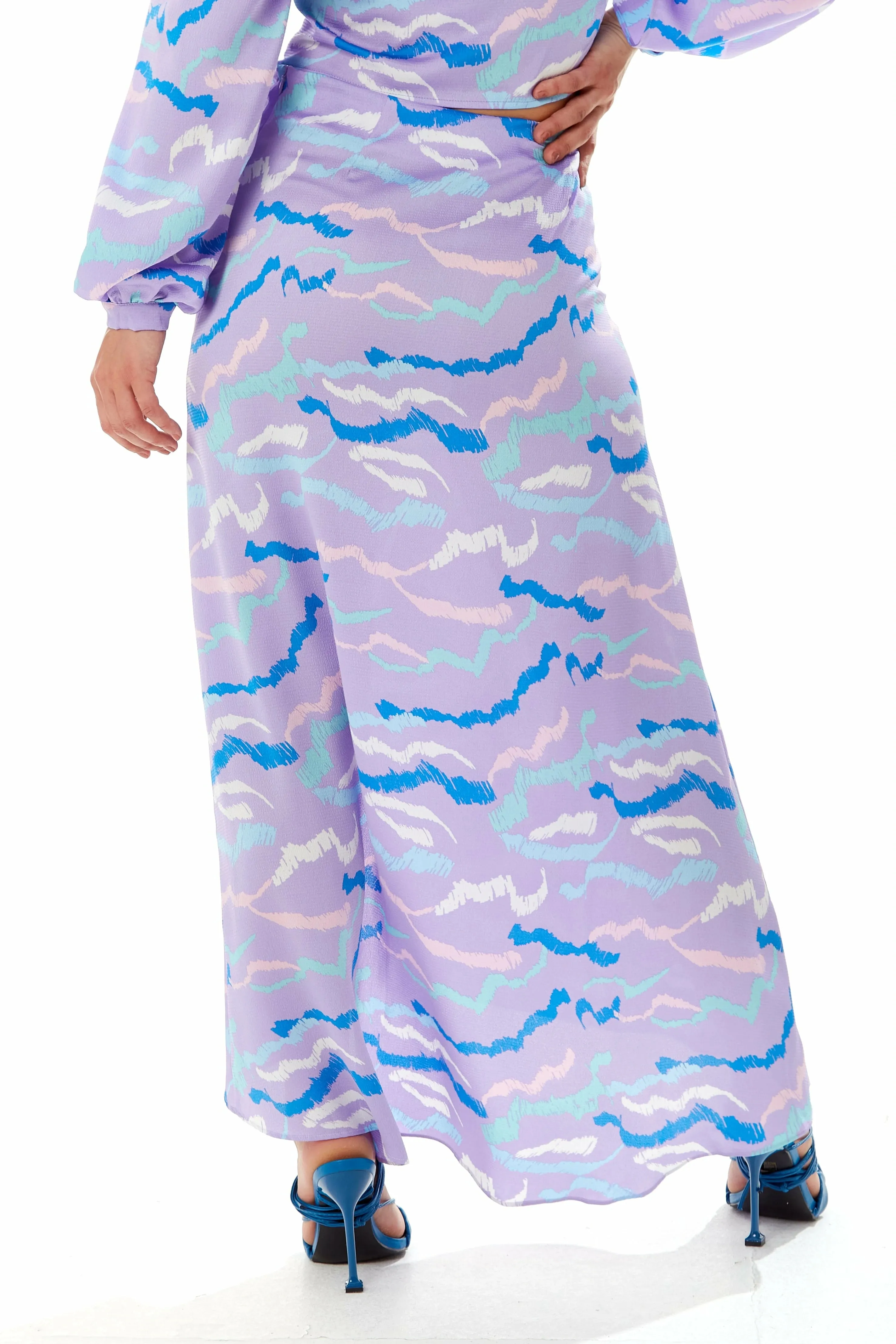 Liquorish Abstract Print Gathered Front Maxi Skirt