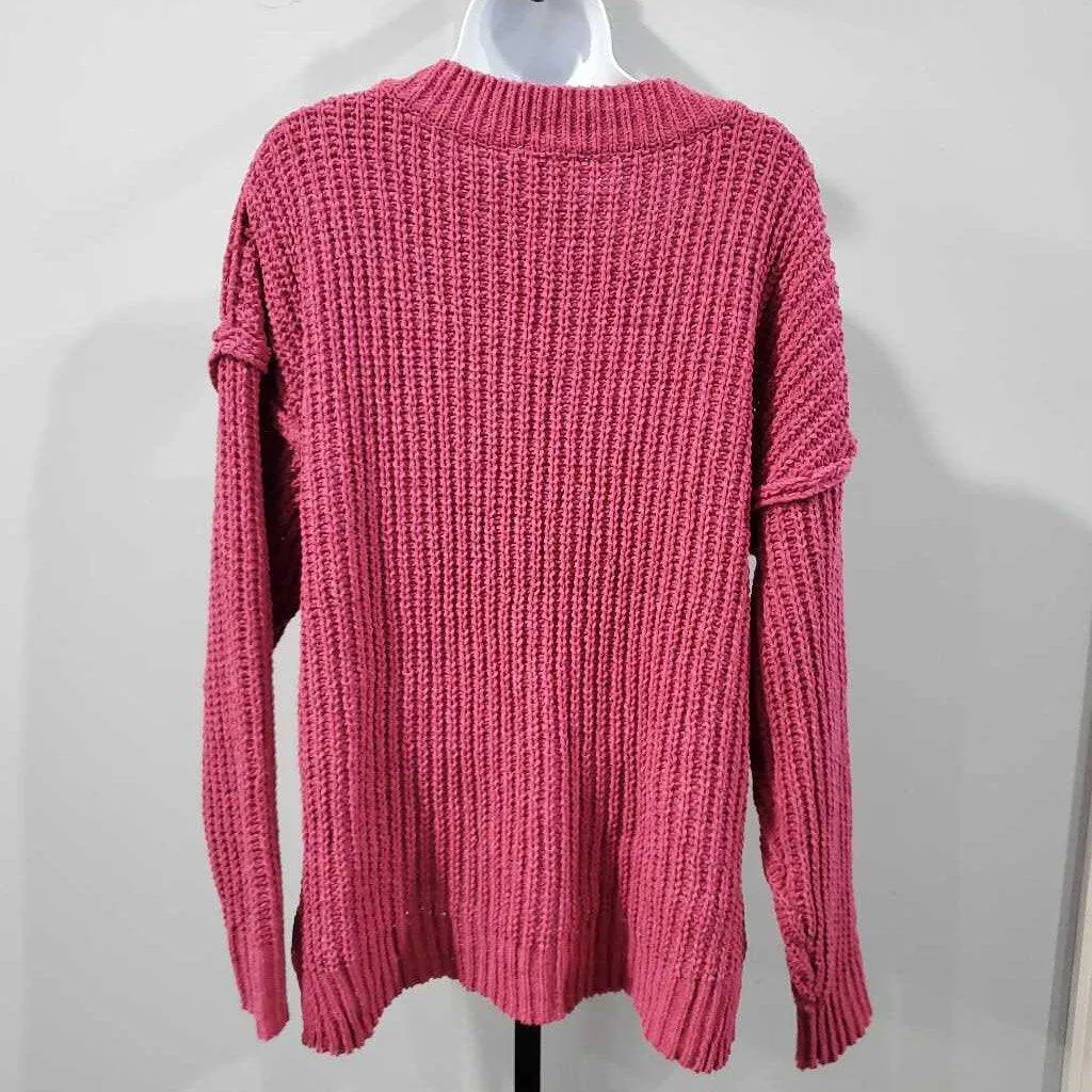 new in Sweater Small