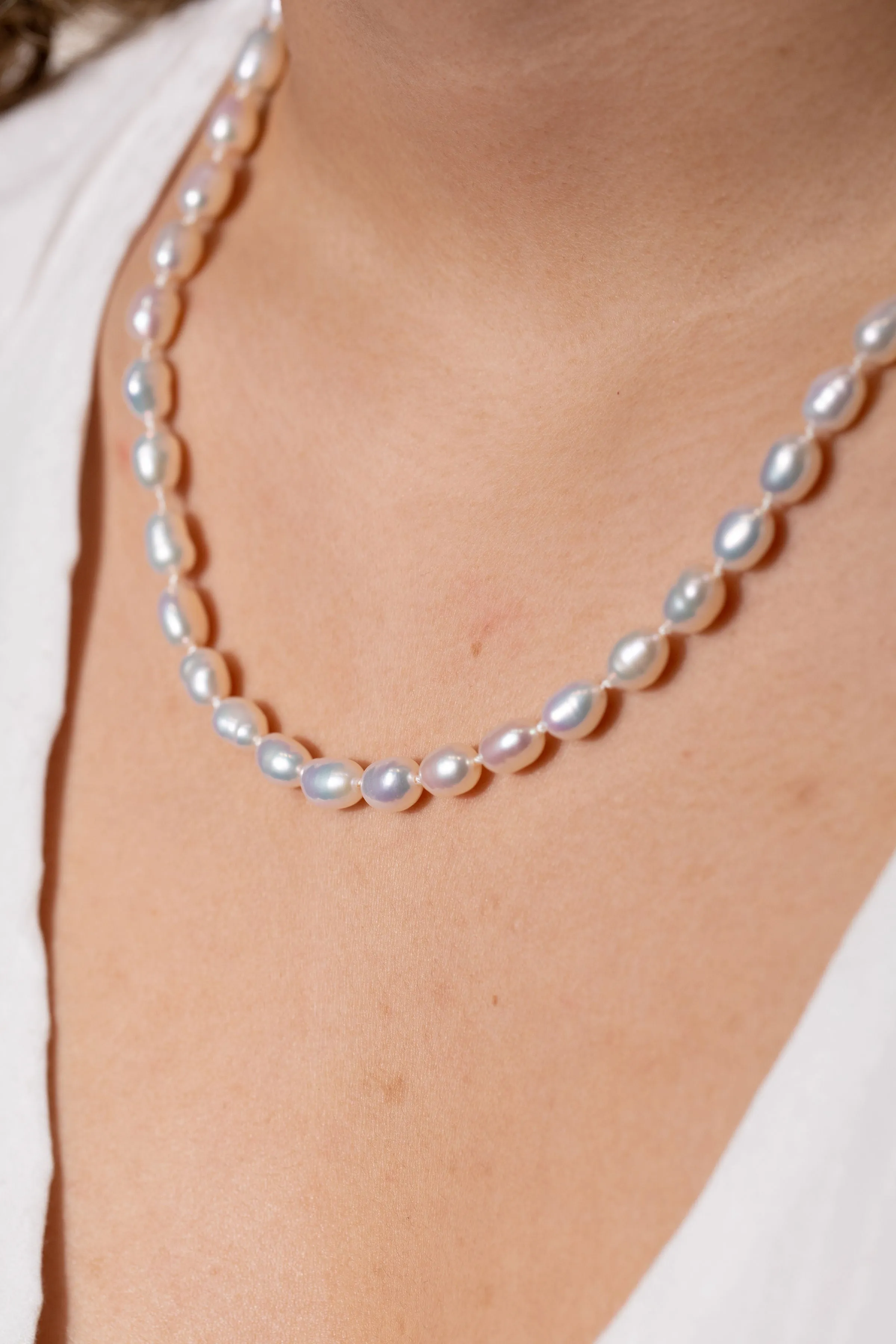 Pearl Necklace with Toggle Clasp