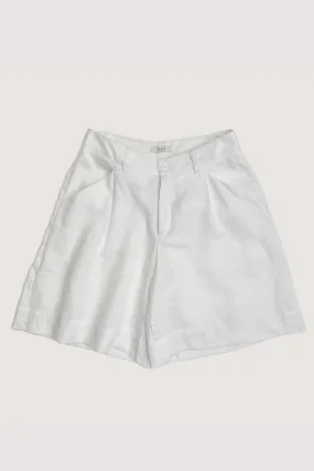 Tailored Linen Shorts (White)